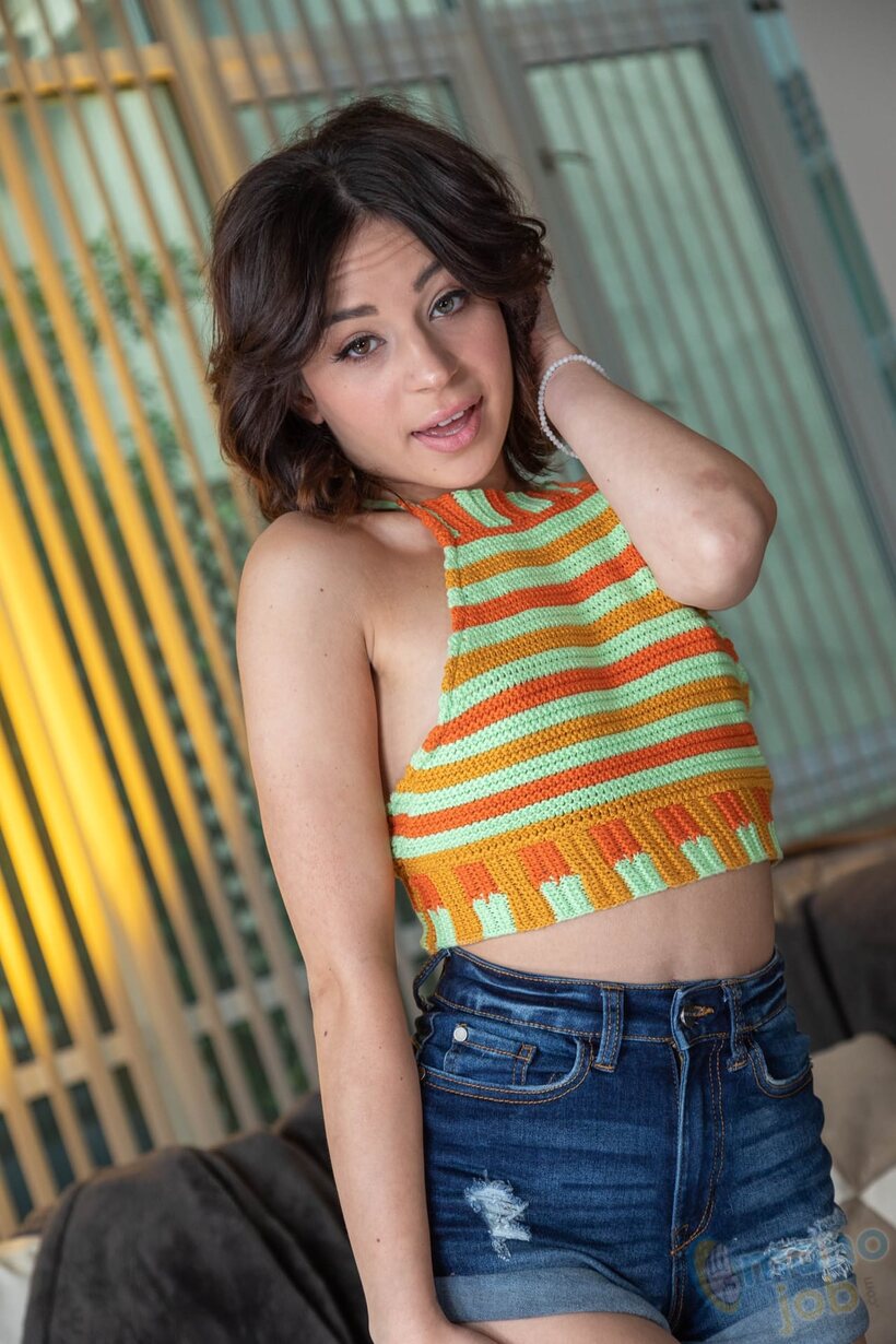 Petite Aria Valencia flaunts her natural tits and boobs while taking a facial, photo 4 of 21