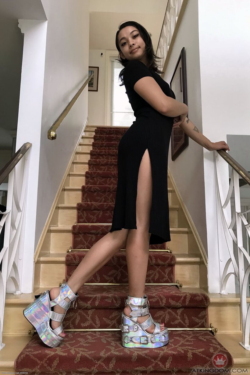Iris Ivy nude photo 1 — Iris Ivy shows off her toes and Asian pussy up close