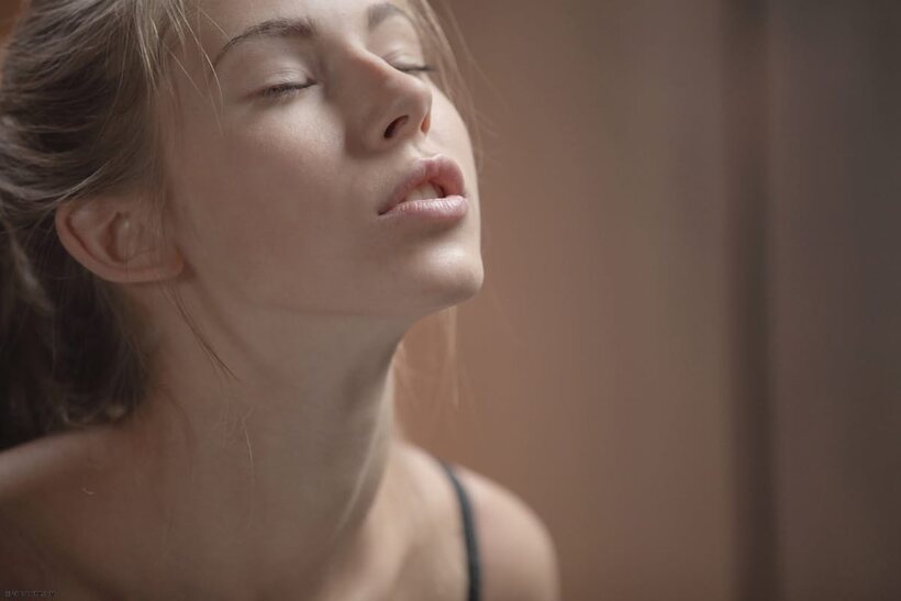 Ralf Christian spreads her ass while taking a cumshot with Krystal Boyd (shot 9)
