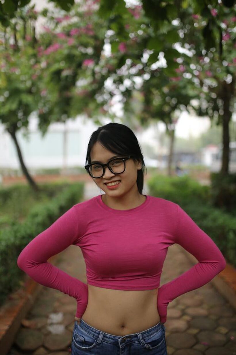 Asian girl gets naked outdoors and shows her tiny tits (shot 12)