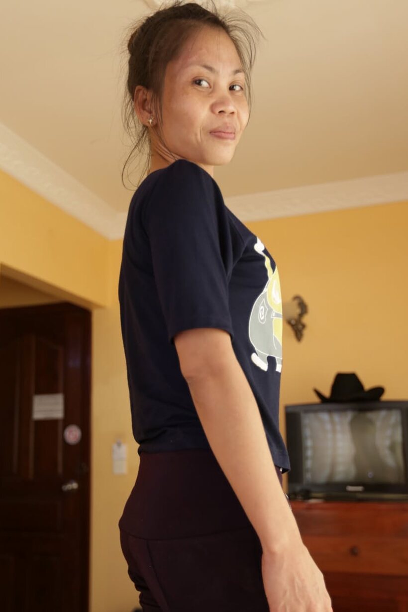Amateur nude photo 1 — Aline takes POV doggystyle and sucks cock in a hairy sex scene