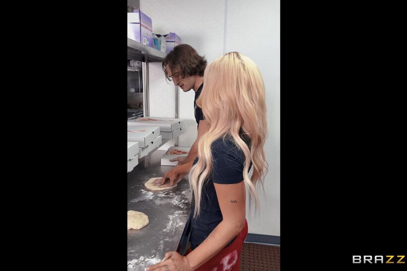 Jojo Austin pic 2 from the set «Jojo Austin gets fucked in the bakery with Roman Knight»