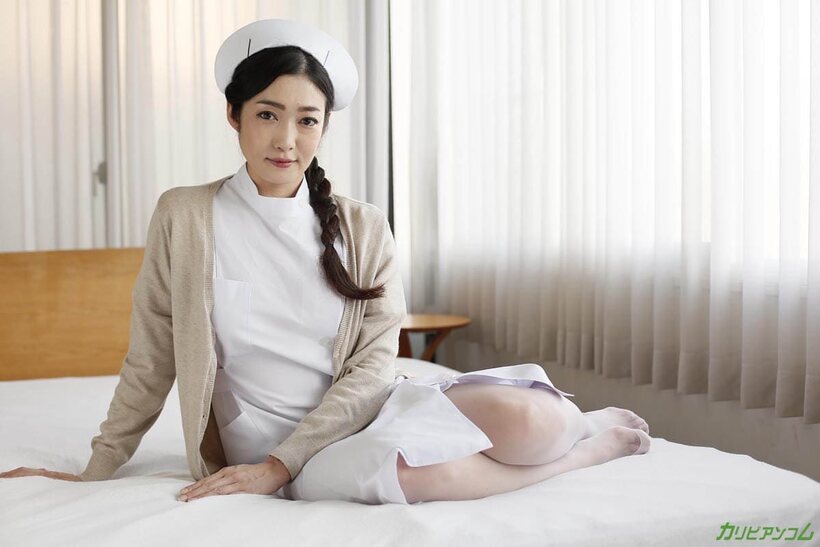 Ryu Enami gets creampied during POV sex with a patient, photo 1 of 20