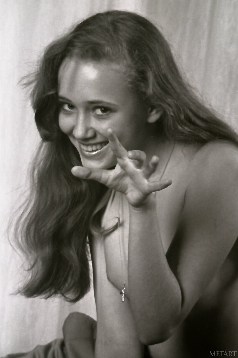 Photo 17 — Topless blonde and brunette solo babes pose in vintage-style photo sets