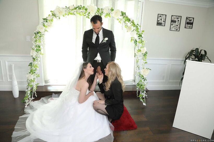 Wild wedding-day FFM threesome for Jillian Janson and Nina Hartley, photo 4 of 21