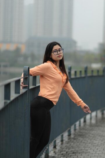 Beautiful girl gets naked in public