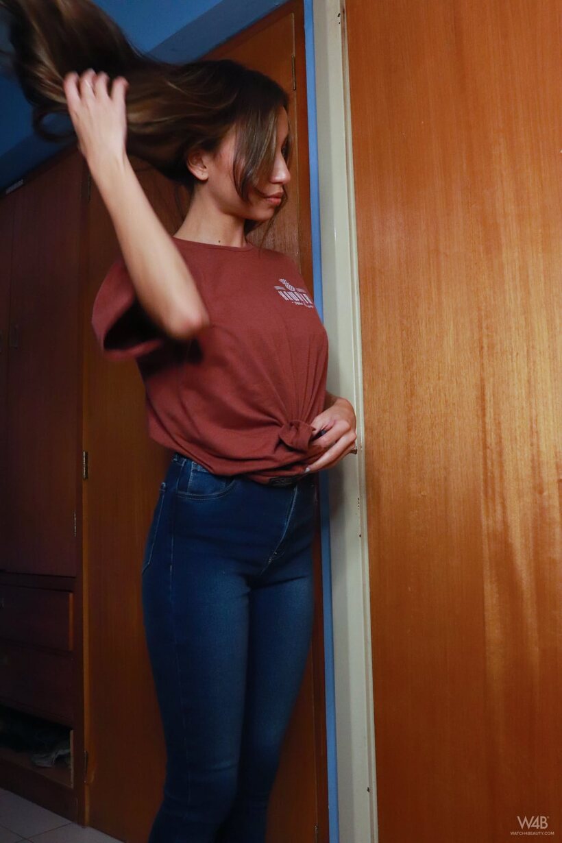Camila Luna smokes and shows off her boobs and booty (shot 19)
