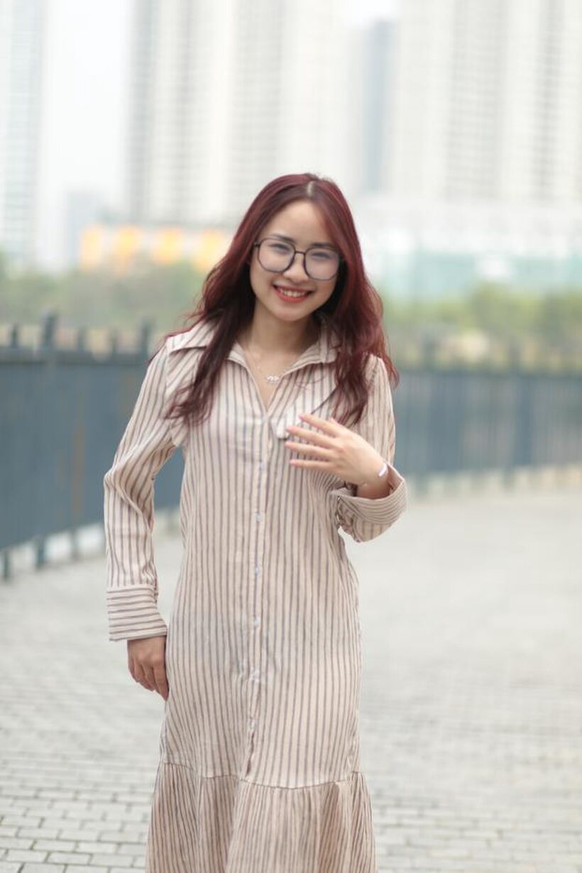 Photo 11 — Beautiful girl in a dress shows her body in public