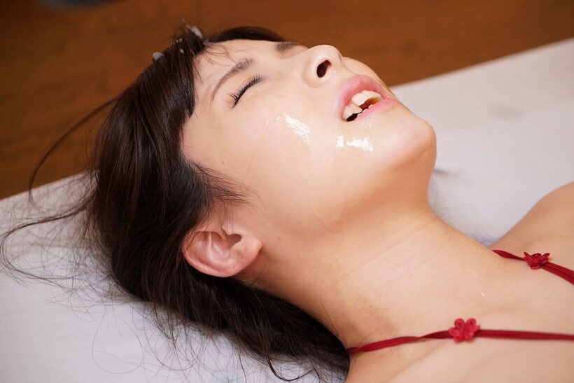 Honoka Orihara pic 20 from the set «Honoka Orihara plays with herself, then gets fucked hard and creamed»