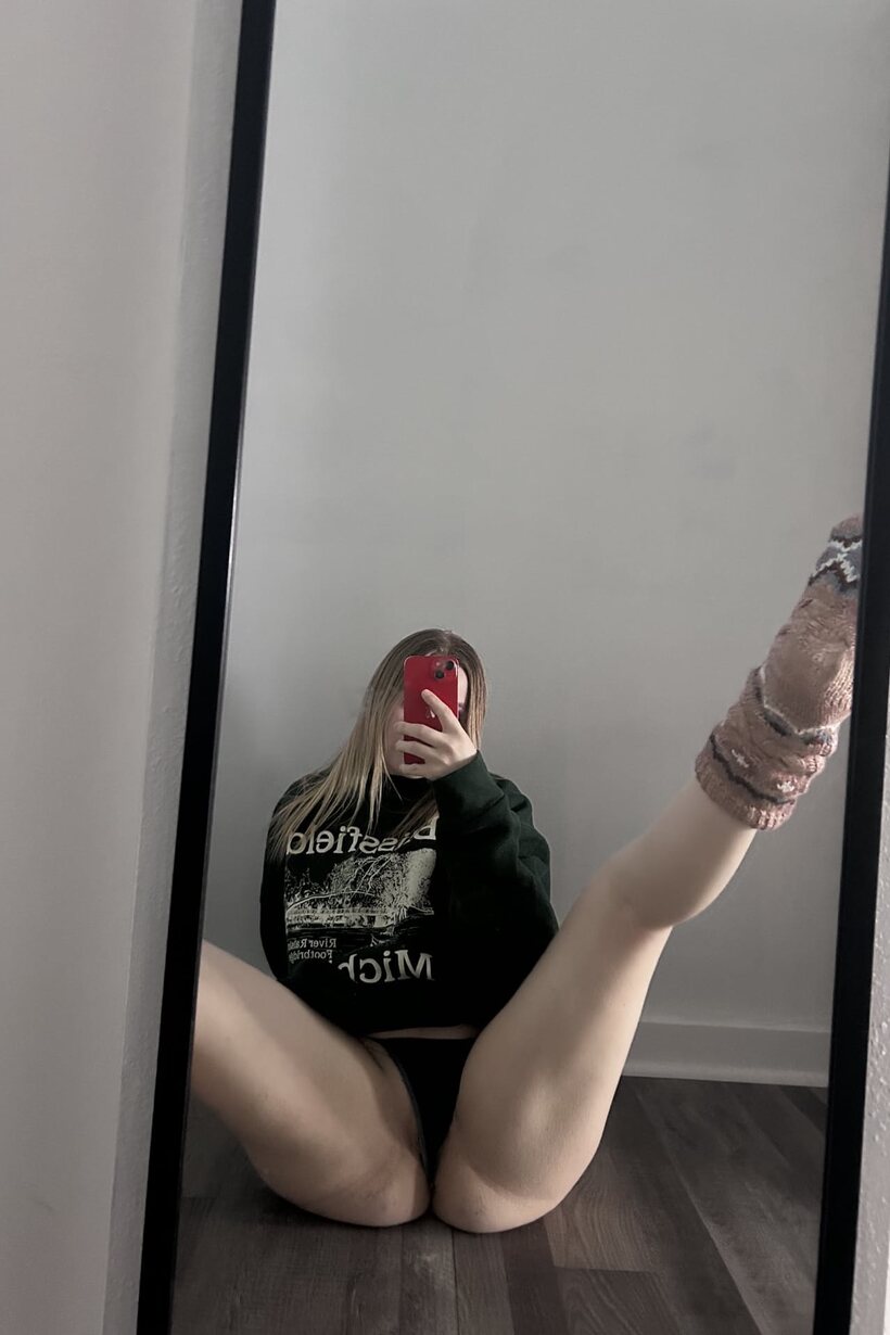Image 3/11: Hoodie-clad curvy girl snaps selfies in cotton panties and shows her ass