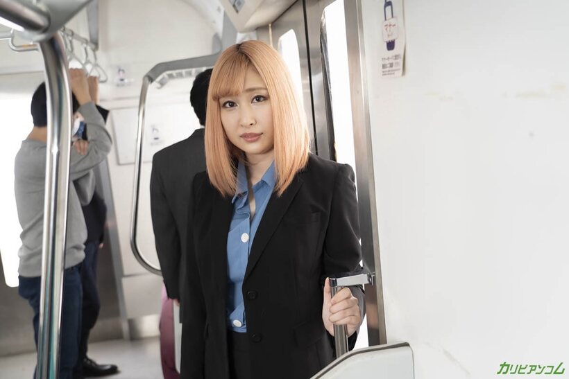 Asian nude photo 1 — Mei Misaka joins a wild MFM threesome aboard a moving train