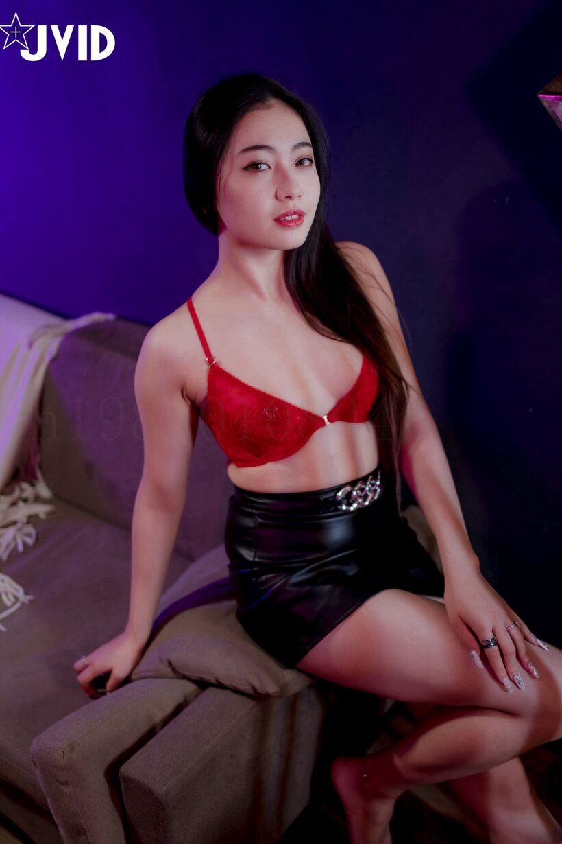 Photo 8 — Petite girl gets naked and starts fucking in bed