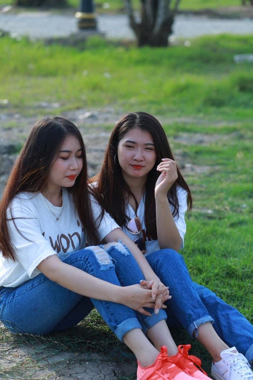 Asian pic 8 from the set «Asian girl gets naked outdoors»