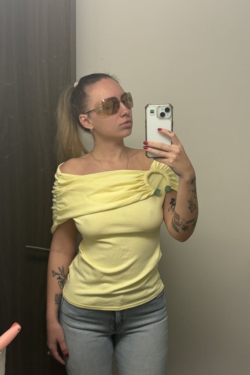 Image 2/20: Blonde amateur snaps selfies all day while showing off her curves