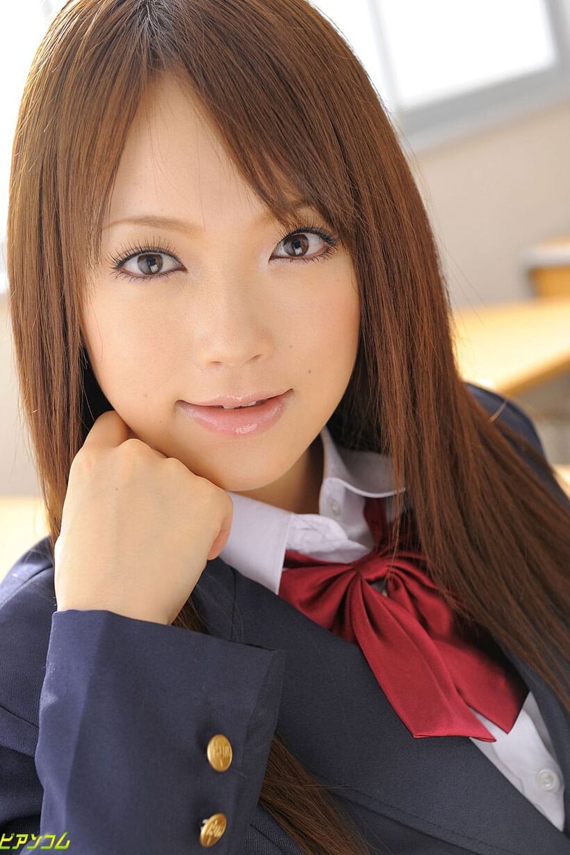 Nazuna Otoi pic 2 from the set «Redhead Nazuna Otoi poses with her pussy on display in uniform»