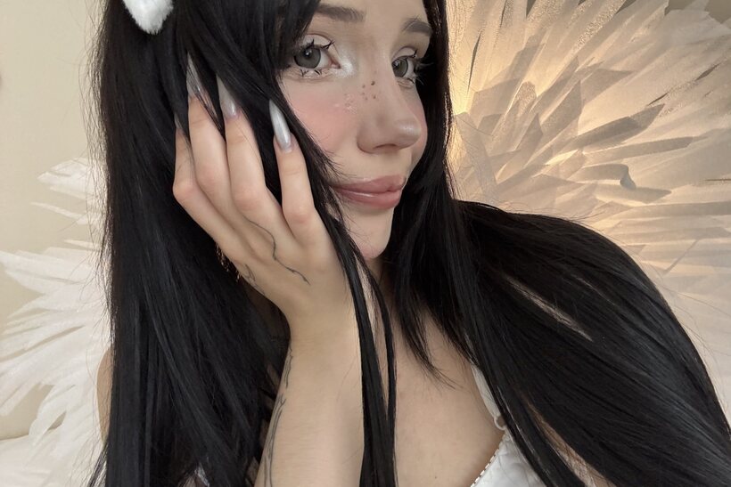 Amateur pic 5 from the set «Hikki Myra brings cute OnlyFans heat in a sexy tattooed teen set»