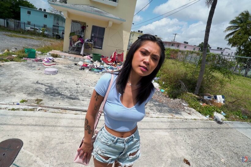 Jade Sin nude photo 9 — Cute Jade Sin exposes her pussy while fucking hard