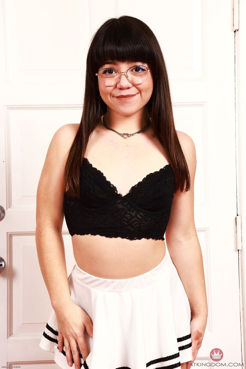 Mochi Mona slips off her panties and opens her twat wide, photo 1 of 21