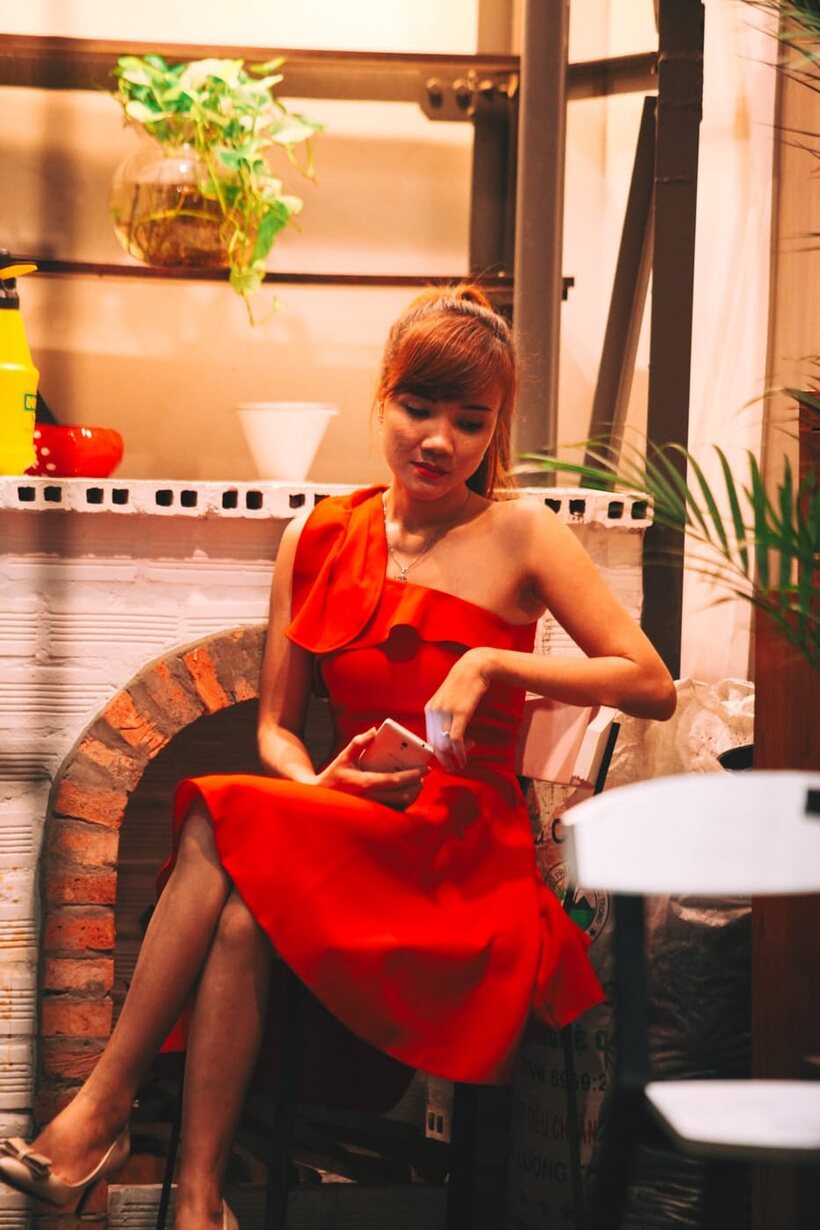 Photo 9 — Kim Mimi shows off cute outfits in a solo pose compilation