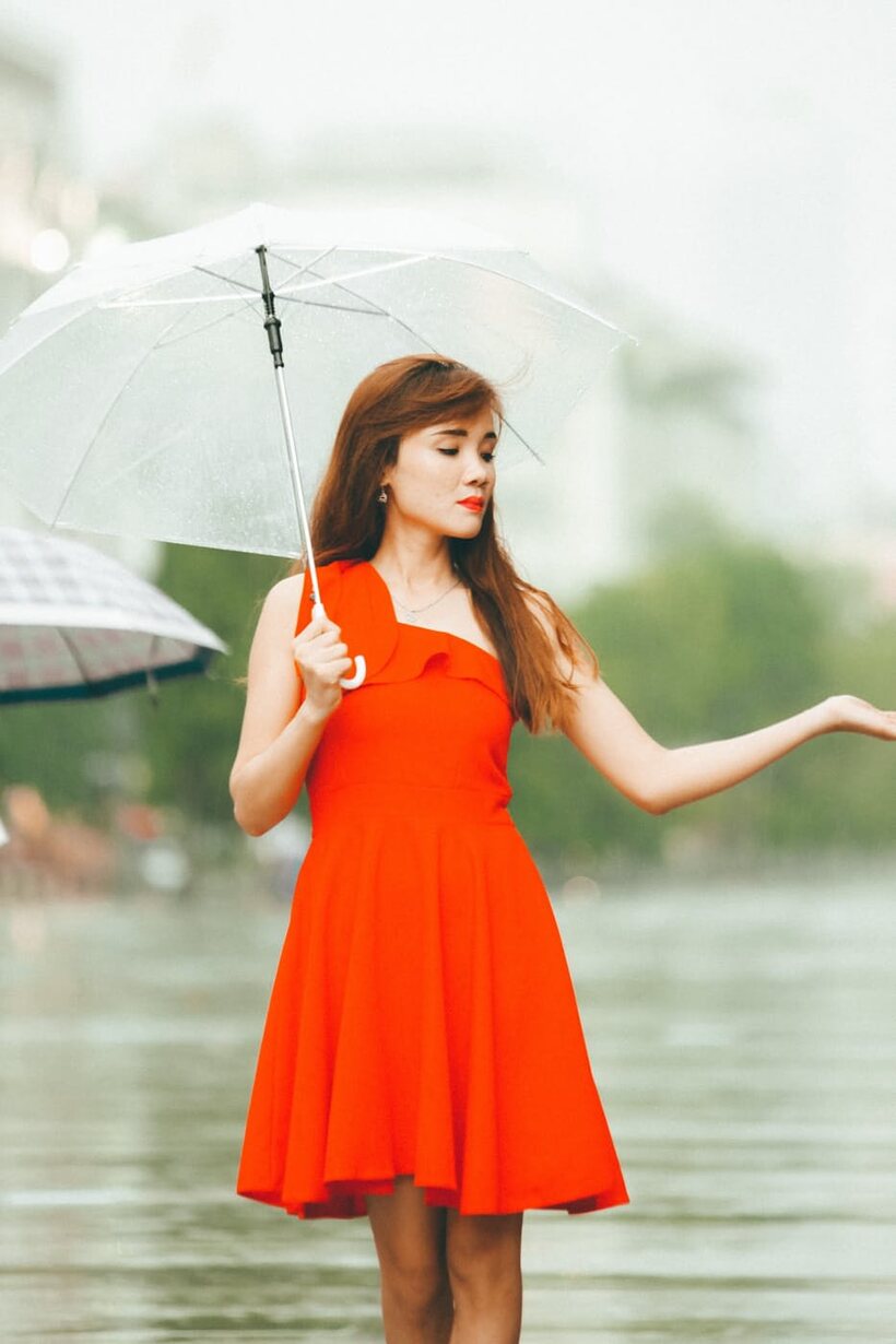 Kim Mimi shows off cute outfits in a solo pose compilation, photo 16 of 21