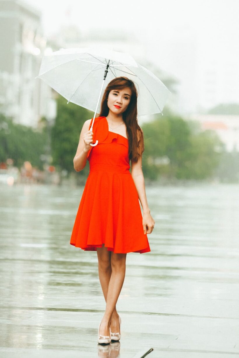 Photo 18 — Kim Mimi shows off cute outfits in a solo pose compilation