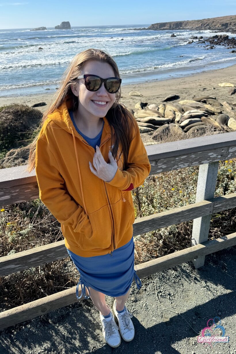 Rose Carter pic 8 from the set «Rose Caarter snaps a nude ocean selfie after posing before dinner»
