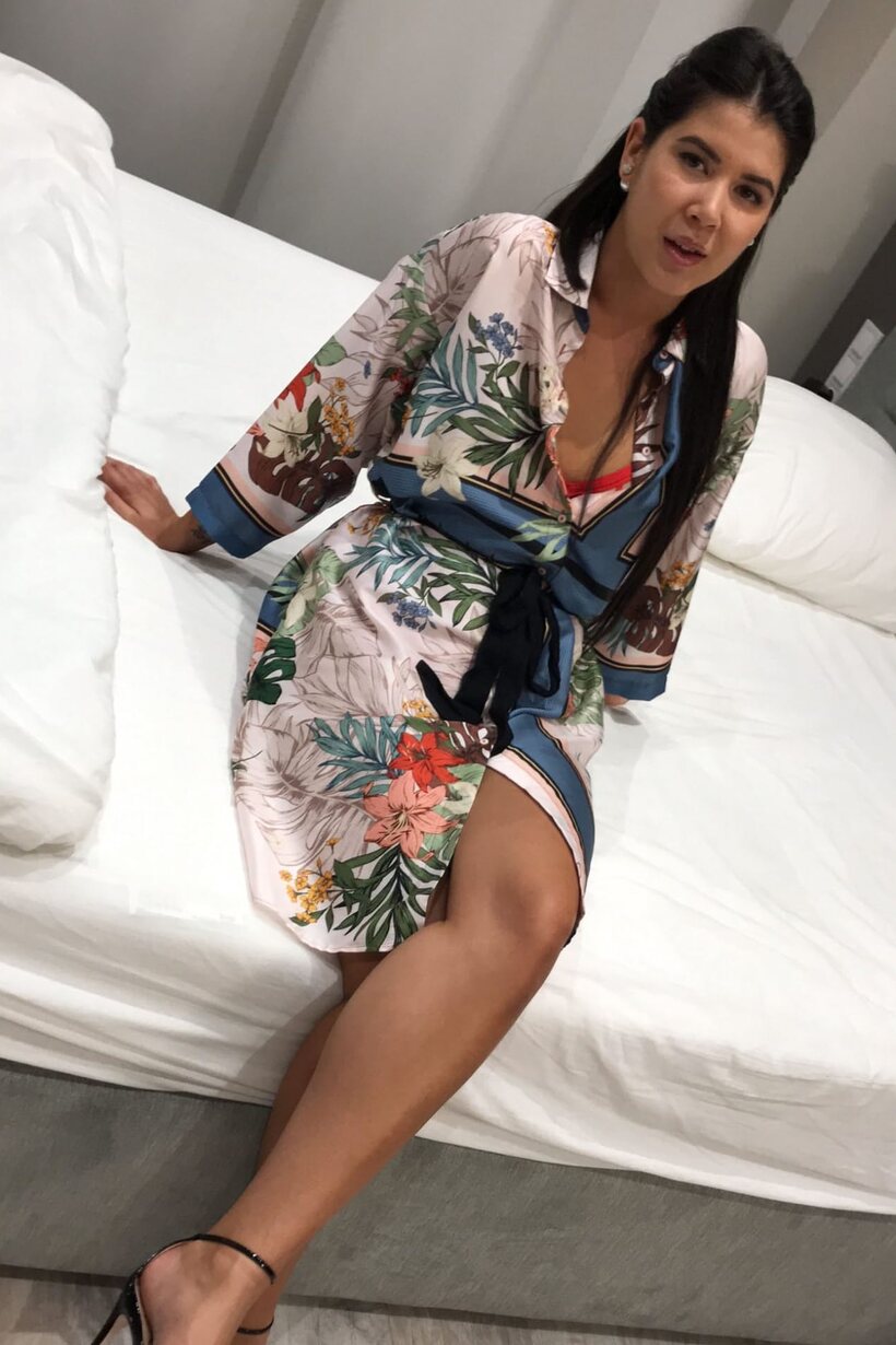 Lady Dee nude photo 1 — POV diary-style sex with Lady Dee in an Asian setting