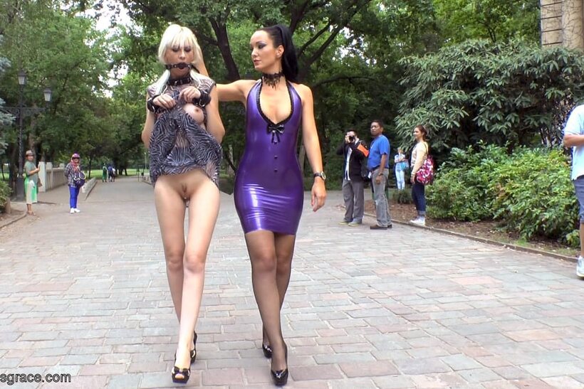 Image 11/21: Sexy Fetish Liza in a gangbang in public with Alexa Wild