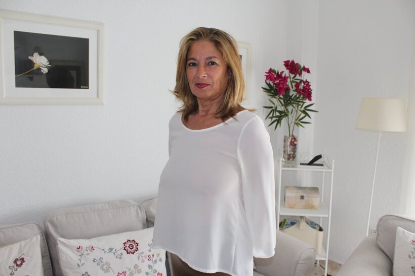 Photo 11 — Clothed Marta Style shows off her saggy tits in a skirt