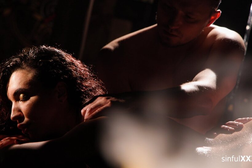 Image 2/21: Redhead girl gets naked and gets a massage with Stanley Johnson