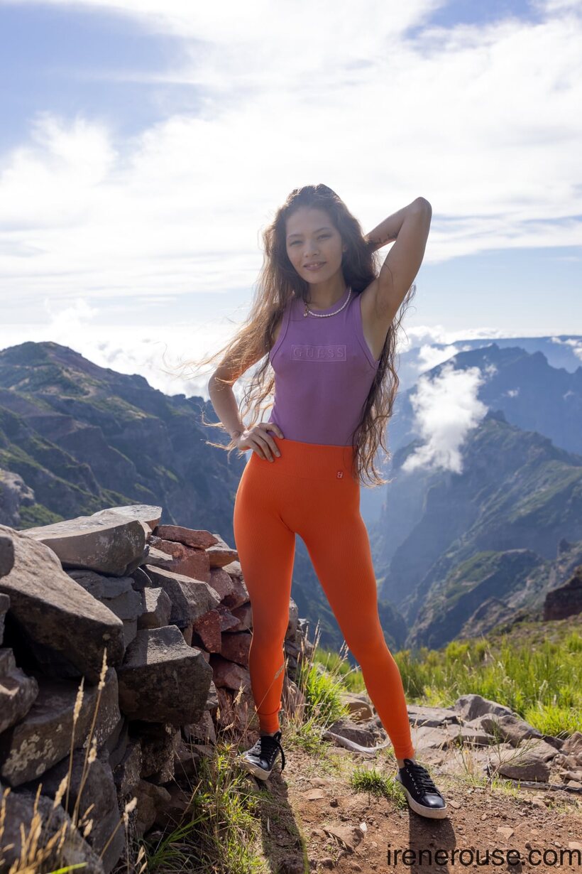 Irene Rouse shows off her ass in yoga pants atop a mountain (shot 8)