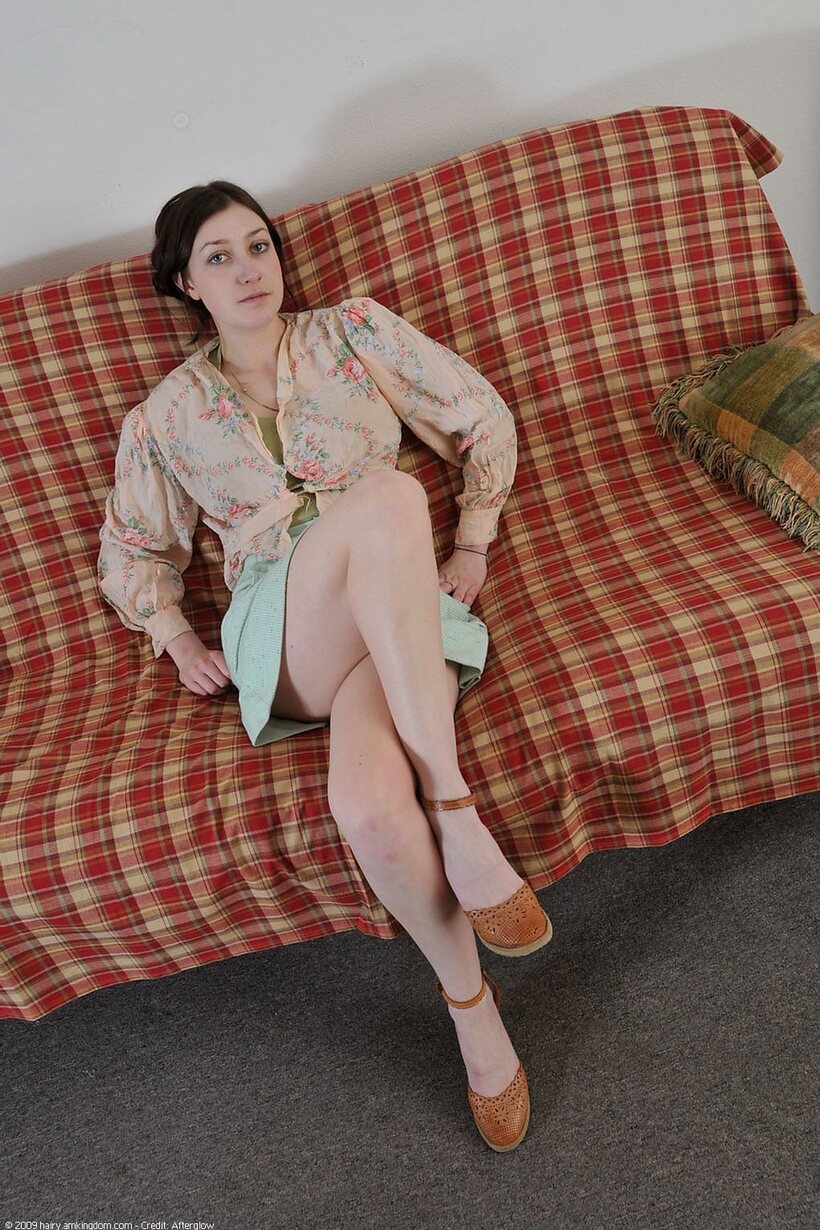 Pale girl shows her ass and pussy while masturbating, photo 1 of 20