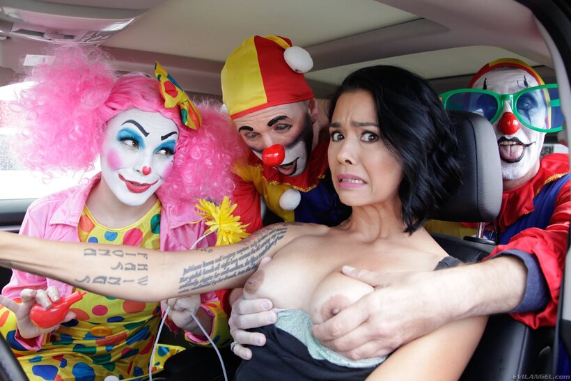 Brunette Dana DeArmond in a gangbang in glasses with Dana Vespoli (shot 1)