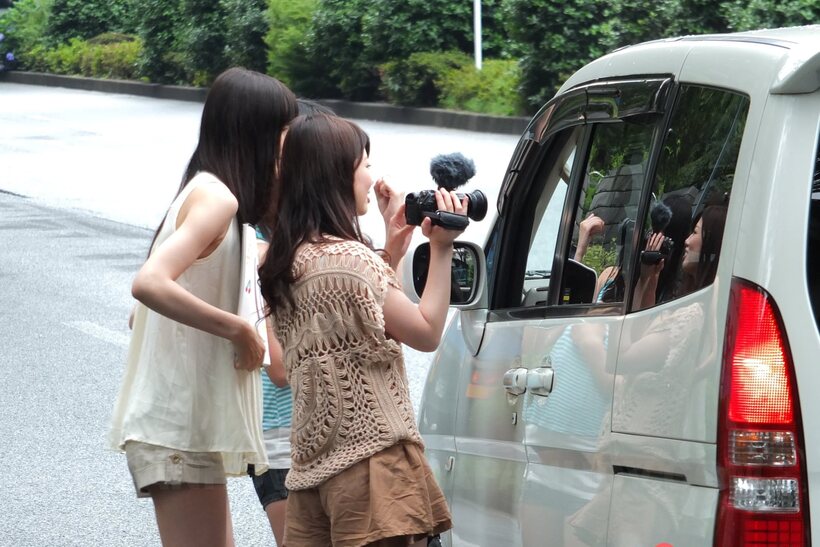 Nozomi Koizumi pic 11 from the set «Flagging down a driver, Shiori Ayase and Nozomi Koizumi give a CFNM blowjob»