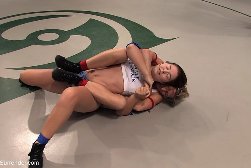 Image 8/20: MILF Ariel X spreads her ass tied up with Savannah West