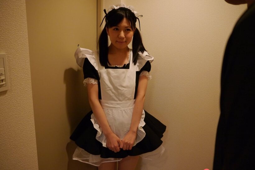 Araki Mai pic 12 from the set «After a blowjob, Mai Araki gets her young Asian pussy licked»