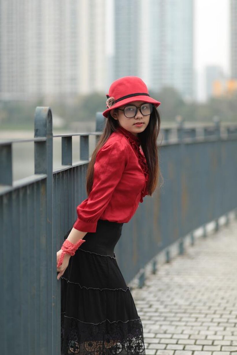 Photo 6 — Natalia poses in a classy outfit on the bridge, Asian solo