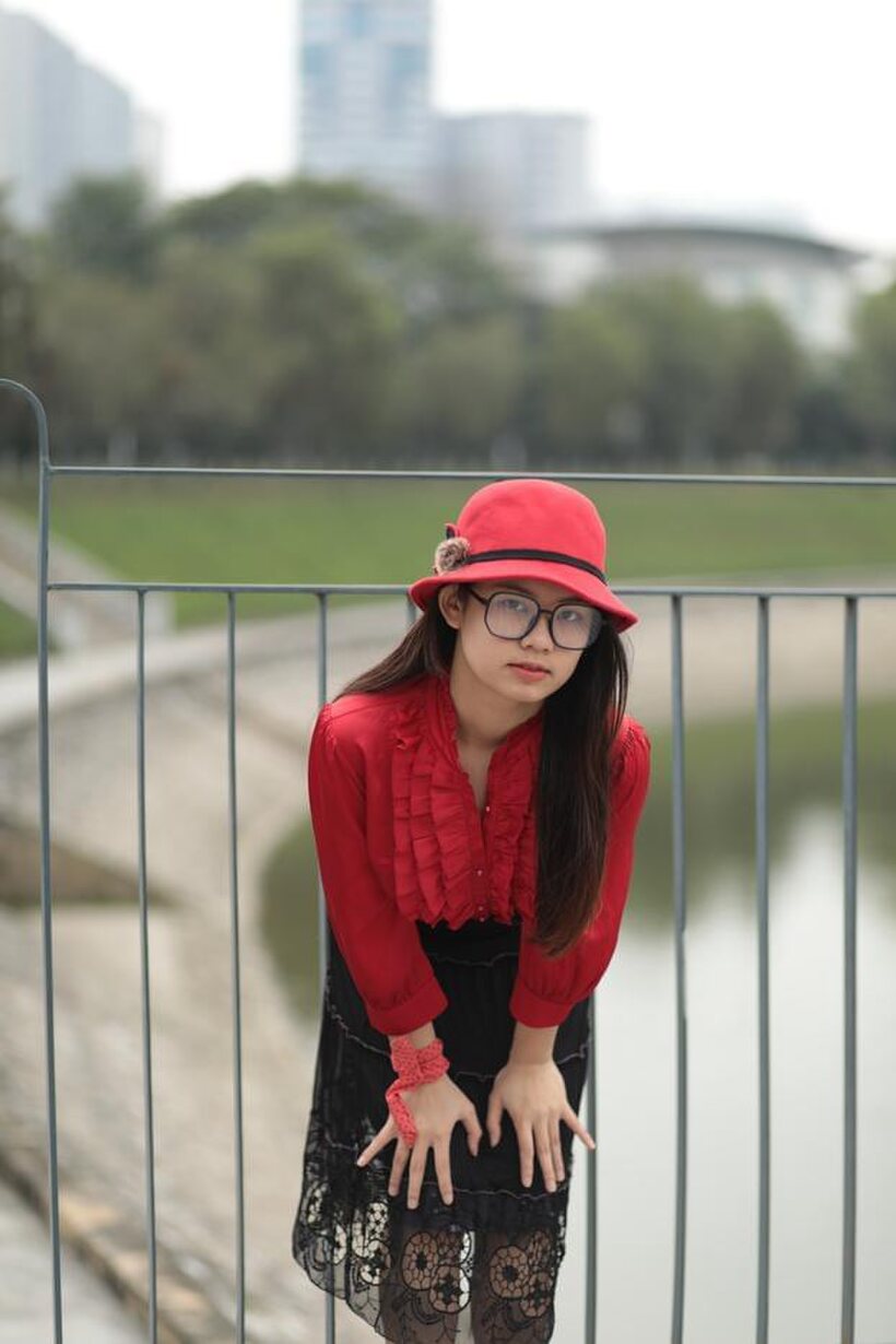 Amateur nude photo 12 — Natalia poses in a classy outfit on the bridge, Asian solo