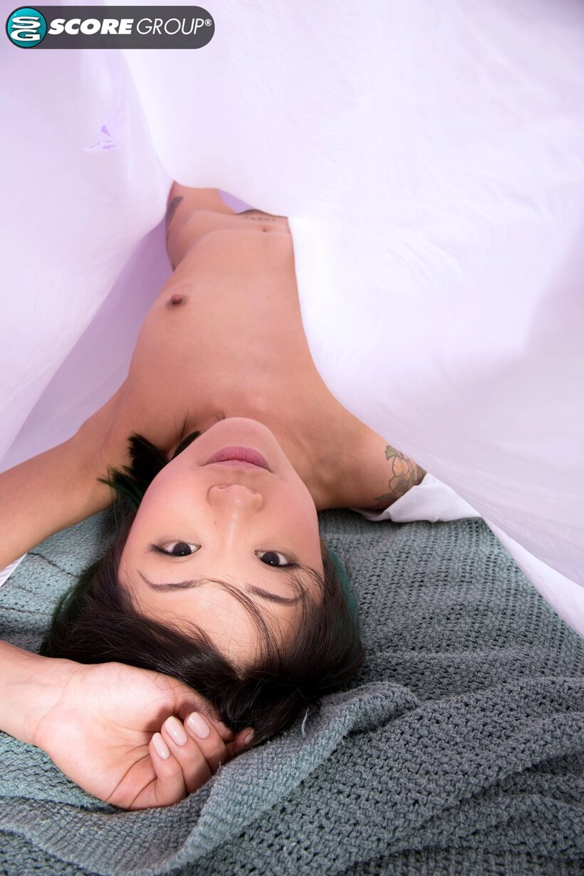 Saya Song pic 19 from the set «Skinny Saya Song gets naked in bed and shows her natural tits and feet»