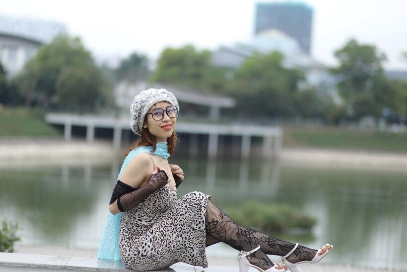 Image 10/21: Asian girl gets naked outdoors