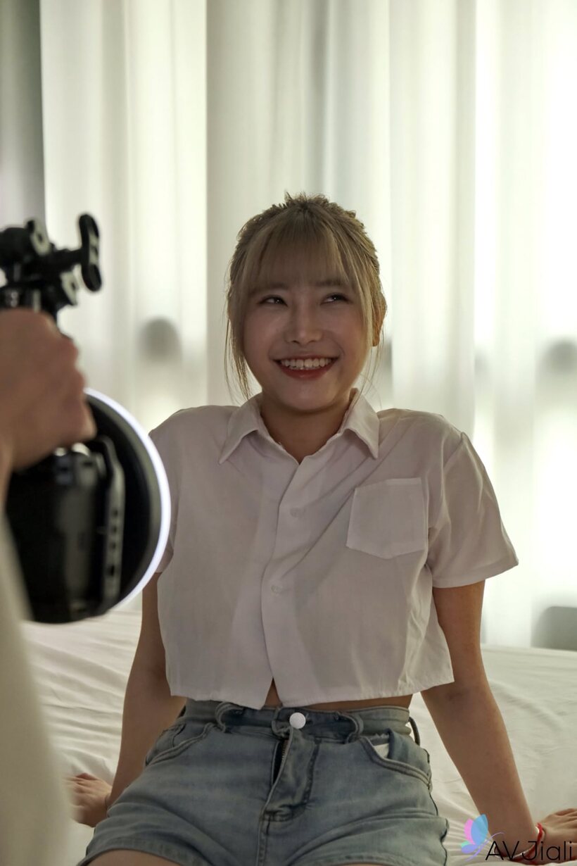 Asian pic 1 from the set «College girl fucking hard»