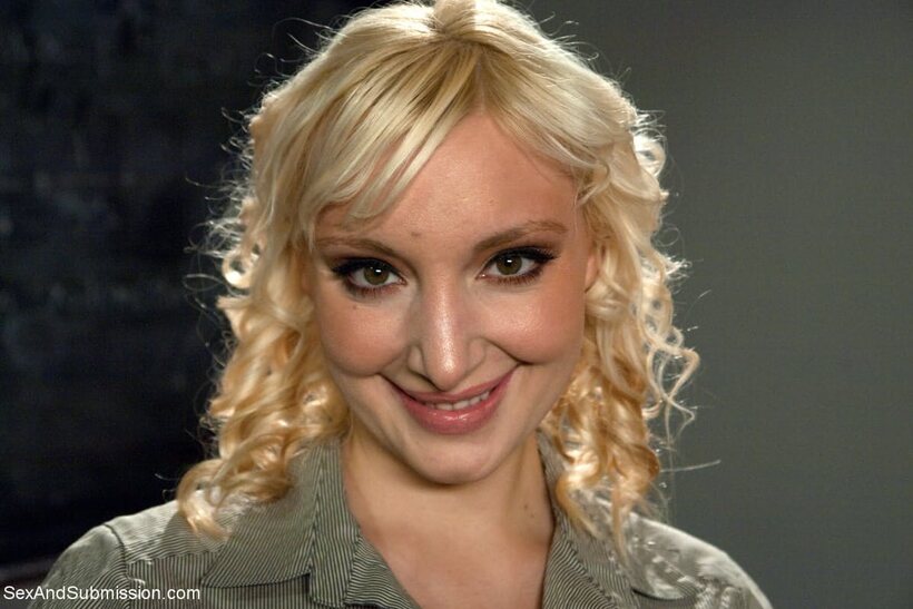 Image 4/20: Blonde Jagger Jordan strips out of her skirt and shows her fake tits with Mark Davis