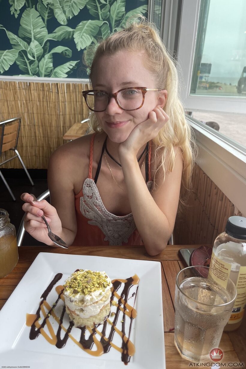 Photo 18 — On vacation, Riley Star shows off her trimmed teen pussy