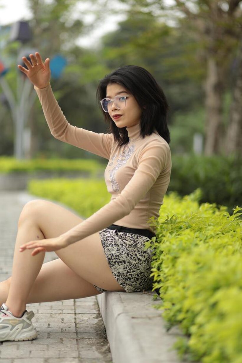 Photo 9 — Beautiful girl gets naked outdoors