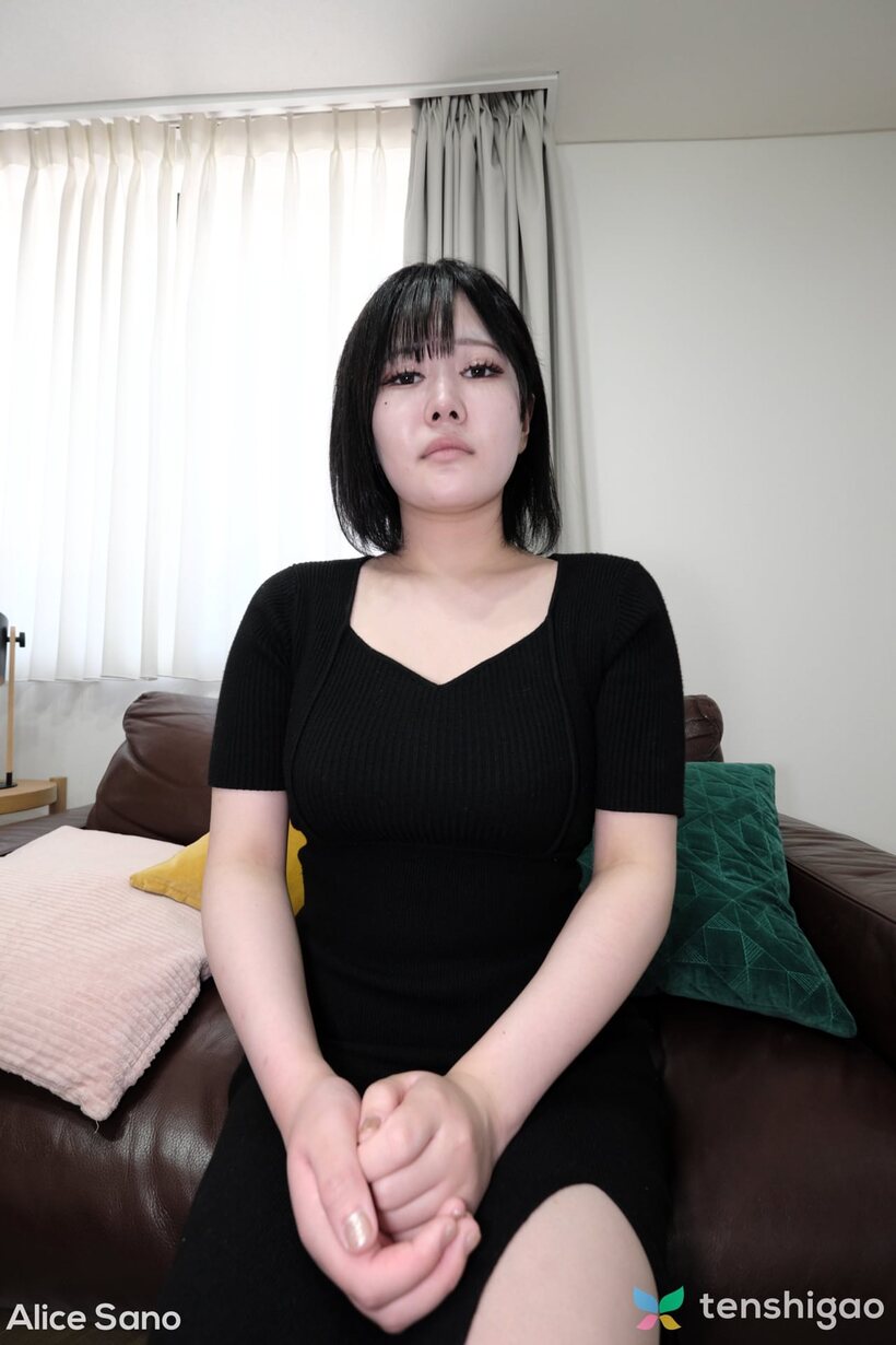Asian pic 1 from the set «Chubby Japanese girl gets fucked in the ass during POV sex»