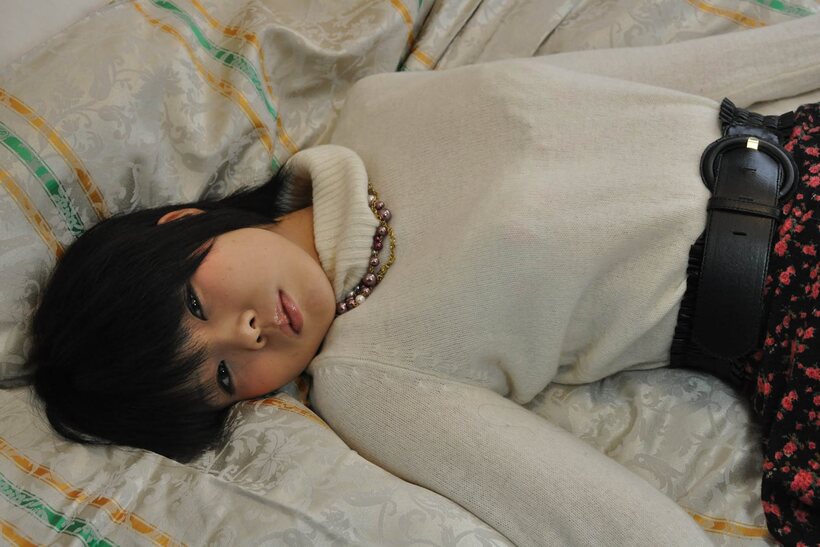 Photo 10 — Asian girl gets naked and starts sucking cock in stockings