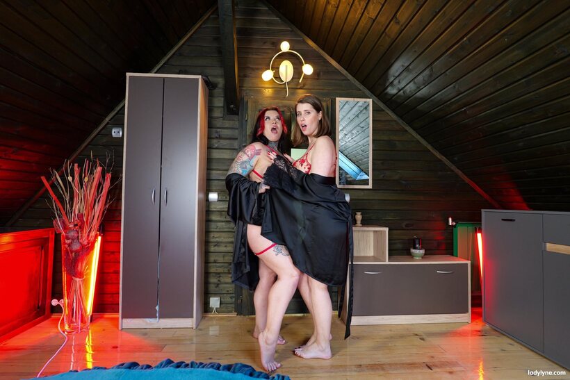 Lady Lyne and Sabien Demonia share a POV double blowjob during threesome sex, photo 4 of 21